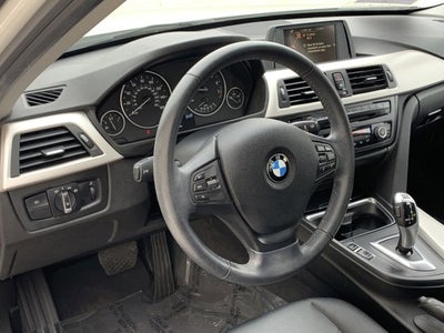 2015 BMW 3 Series 320i